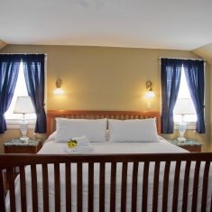 cottage-master-upstairs-jpg