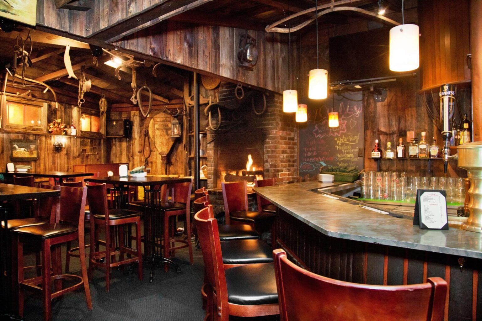 Concord MA Restaurants: Liberty and Merchant's Row | Concord's Colonial